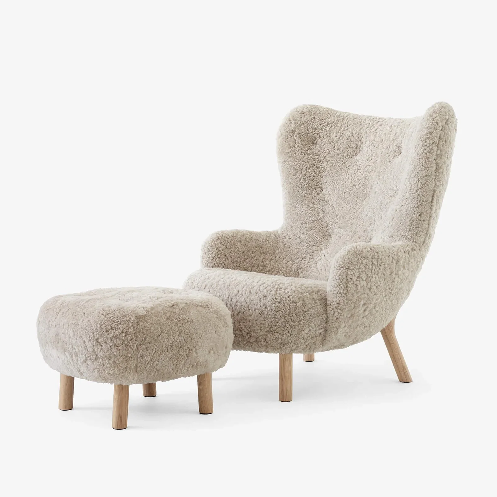 Image of &Tradition VB3 Petra Lounge Chair