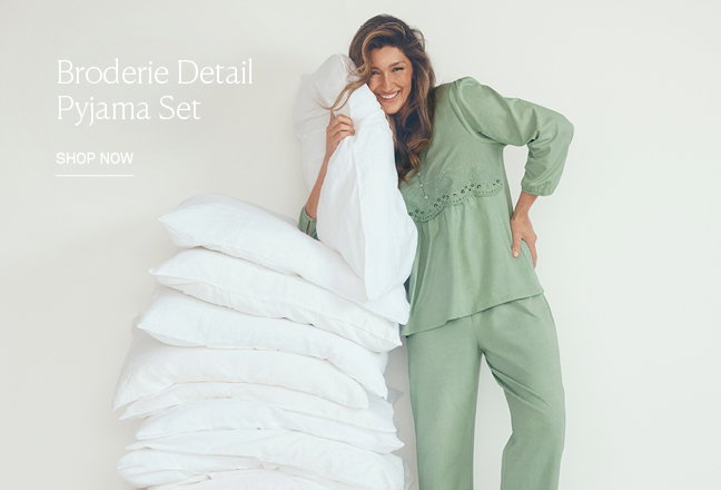 Broderie Detail Pyjama Set