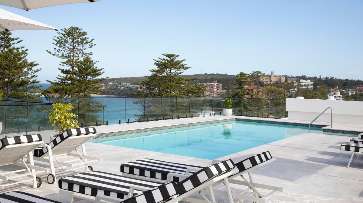 Sydney Waterfront Luxury on Manly Beach with Daily Breakfast, Nightly Cocktails & A$50 Minibar Credit