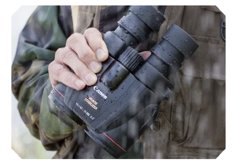 Canon binoculars. Deals to expand your horizon.