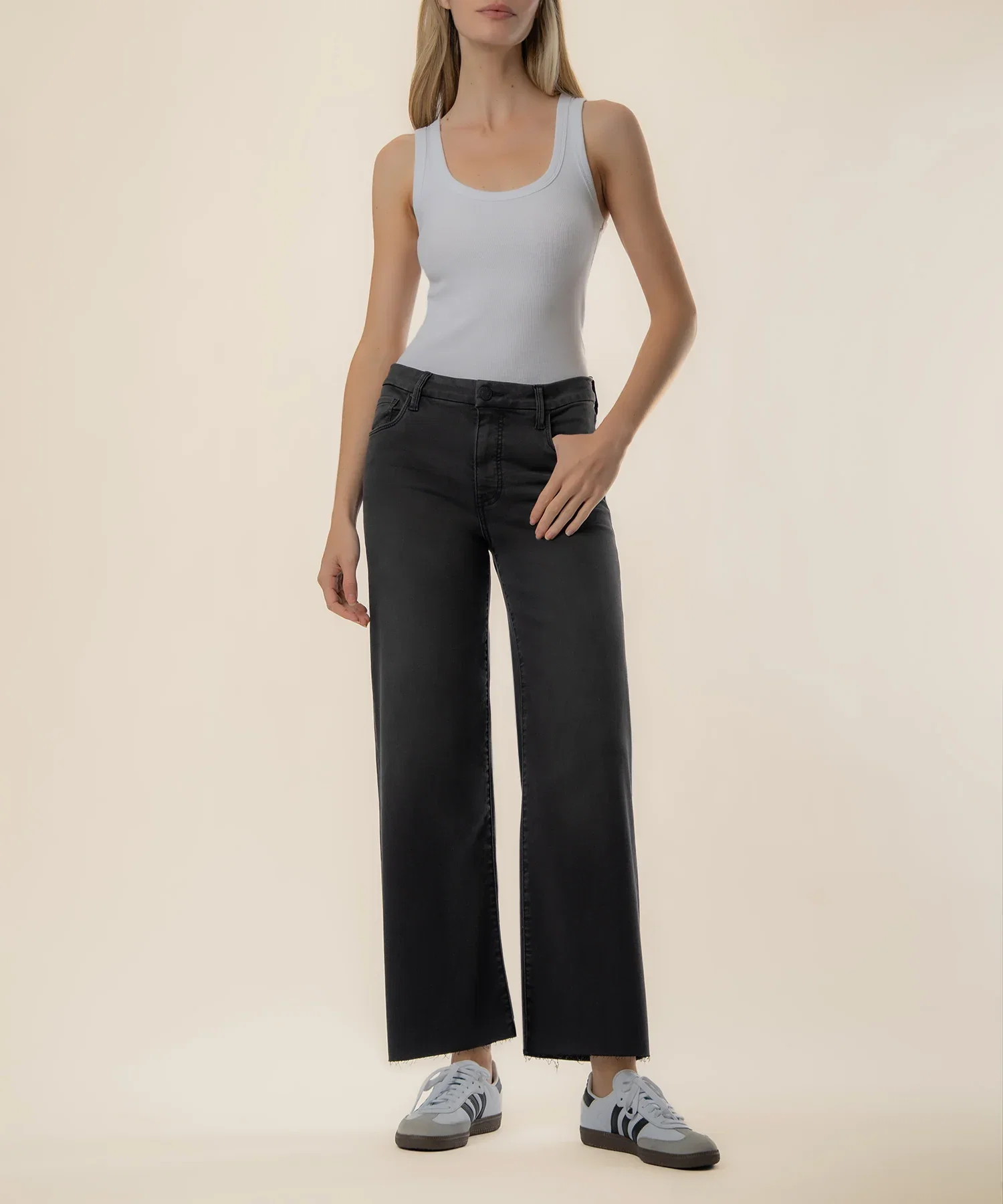 Image of Meg High Rise Wide Leg in Experiences Wash