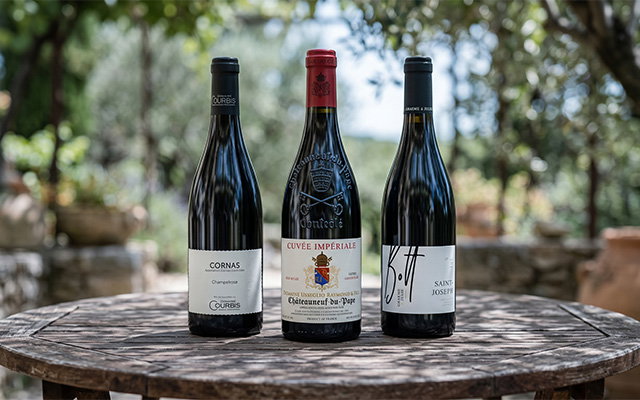 Da Châteauneuf-du-Pape a Cornas: tre tenute, tre espressioni del Rodano