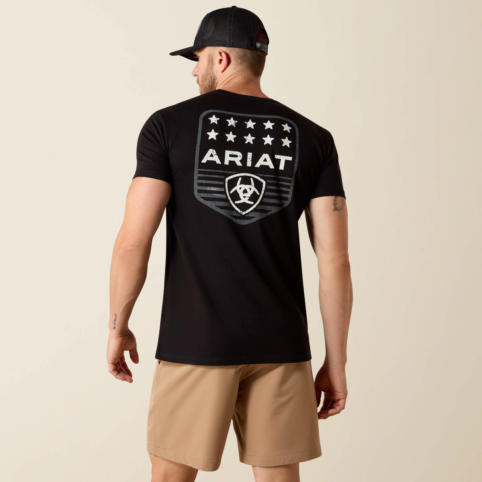 Men’s Ariat Stripe Patriotic Badge T-Shirt