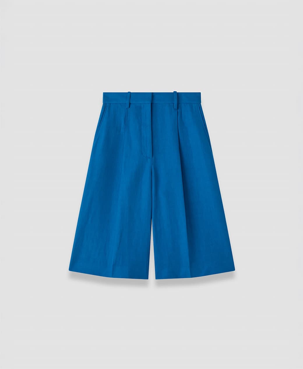 Centa Linen Blend Shorts