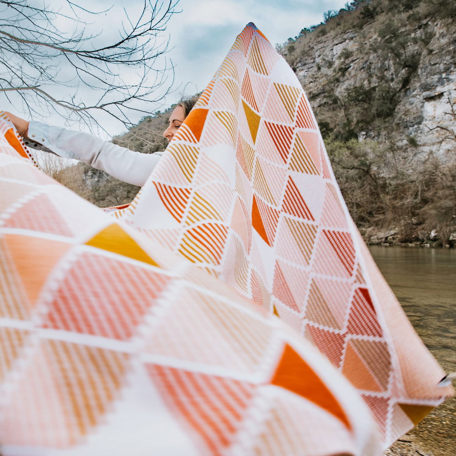 Seek & Swoon Zion Throw blanket