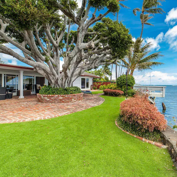 Explore waterside stays in O�ahu, Hawa�, USA