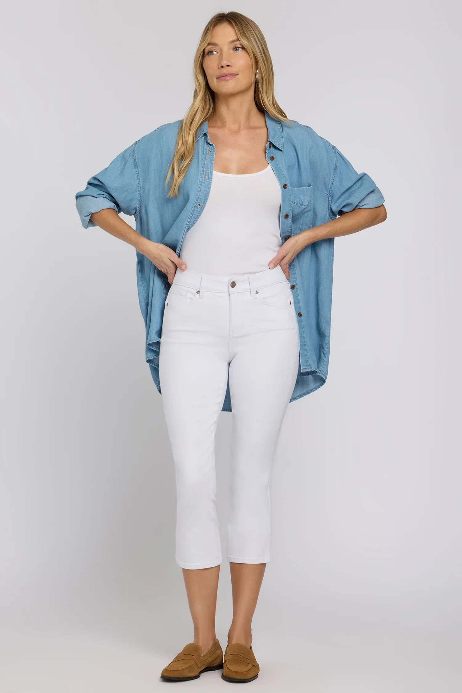 Image of Chloe Capri Jeans - Optic White