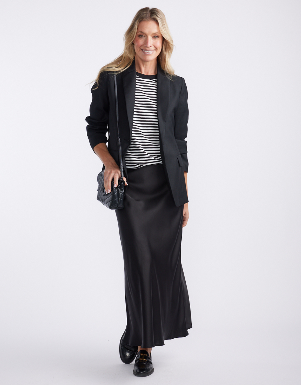 Classic Wool Blazer - Black