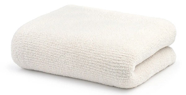 Soft Rib Throw in Bone