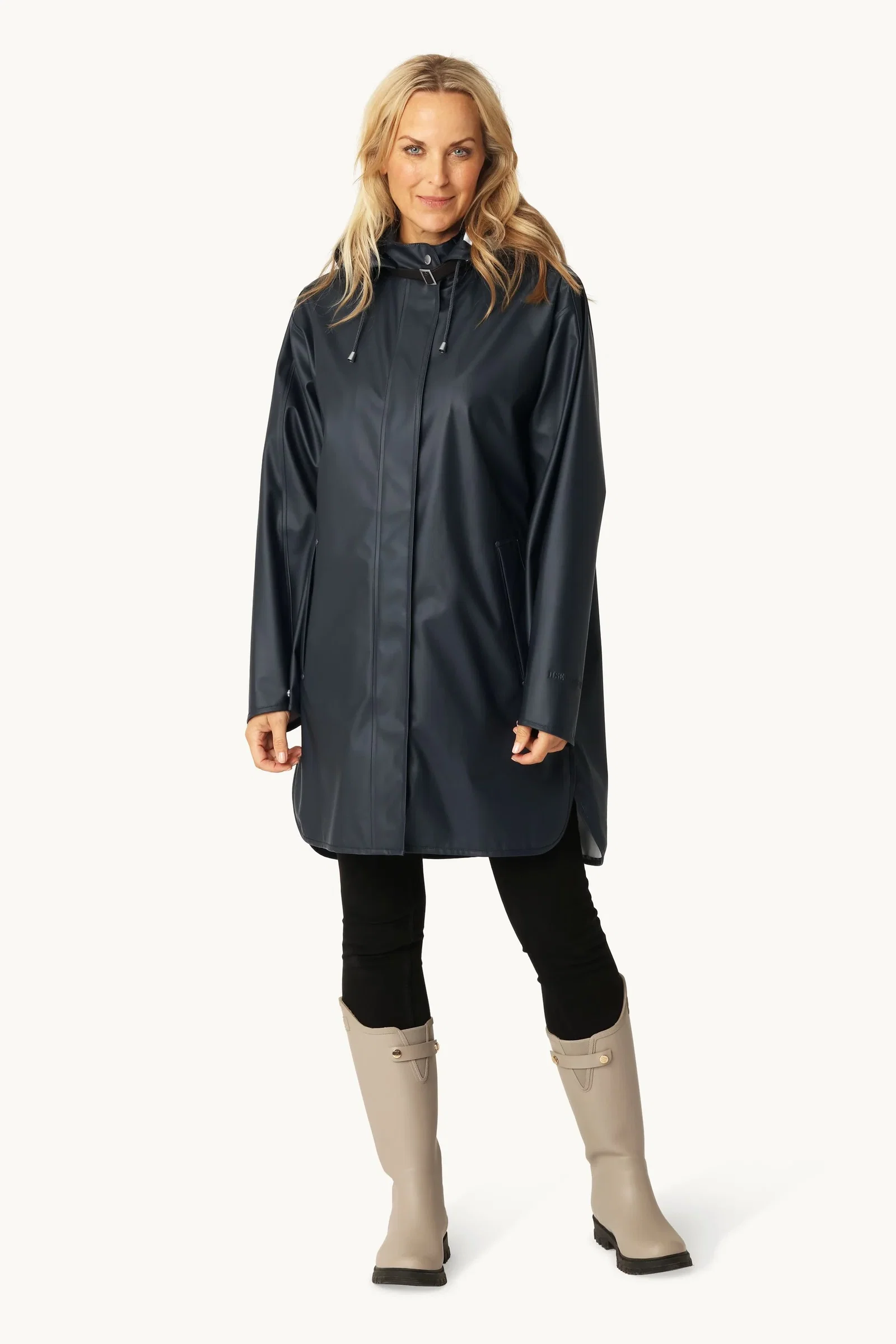 Image of Raincoat - Dark Indigo