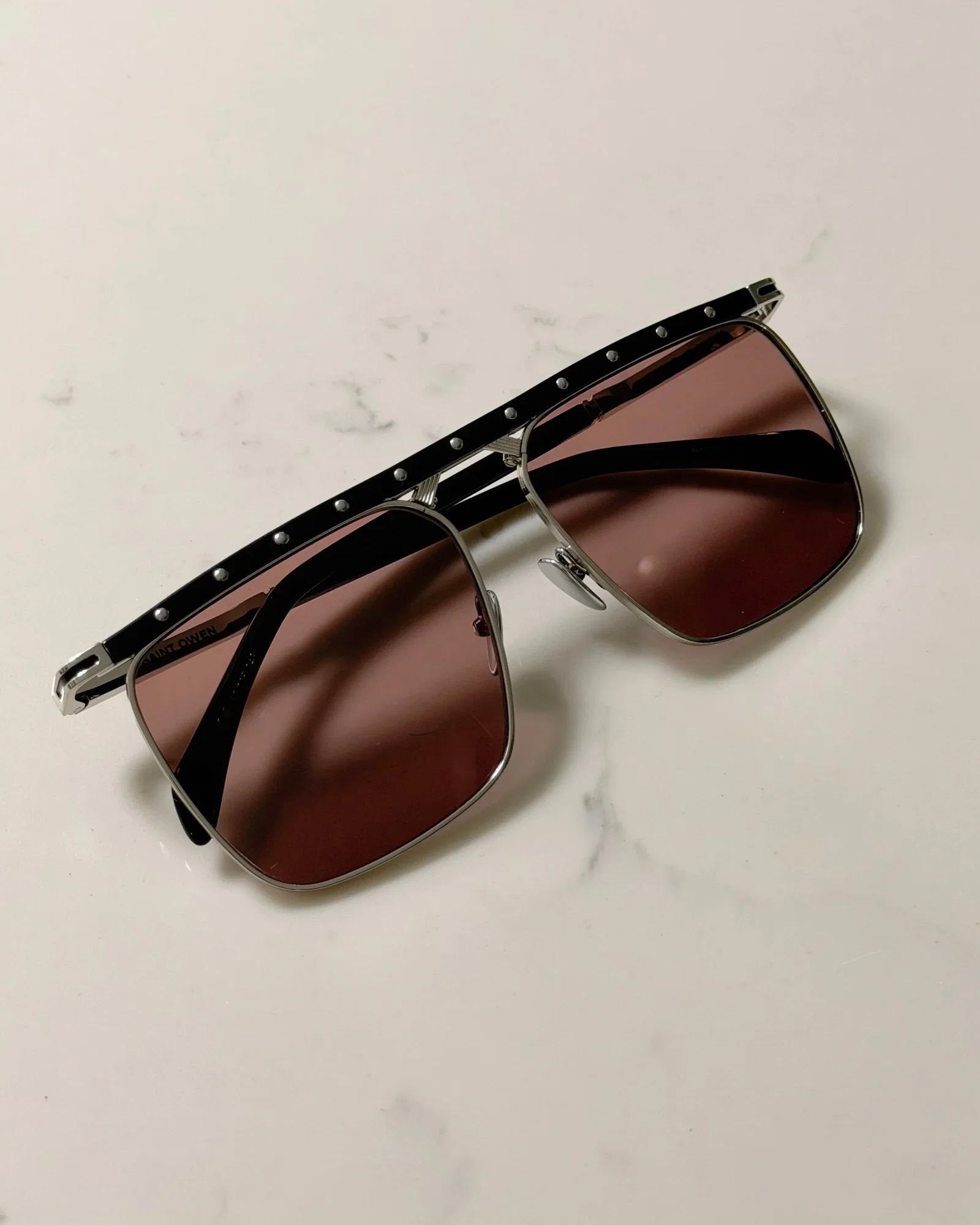 Image of PHOENIX black | plum | silver