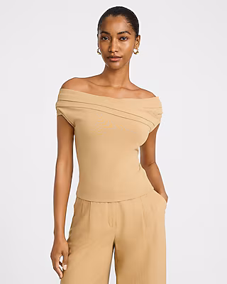 Off The Shoulder Crossover Front Pleated Top