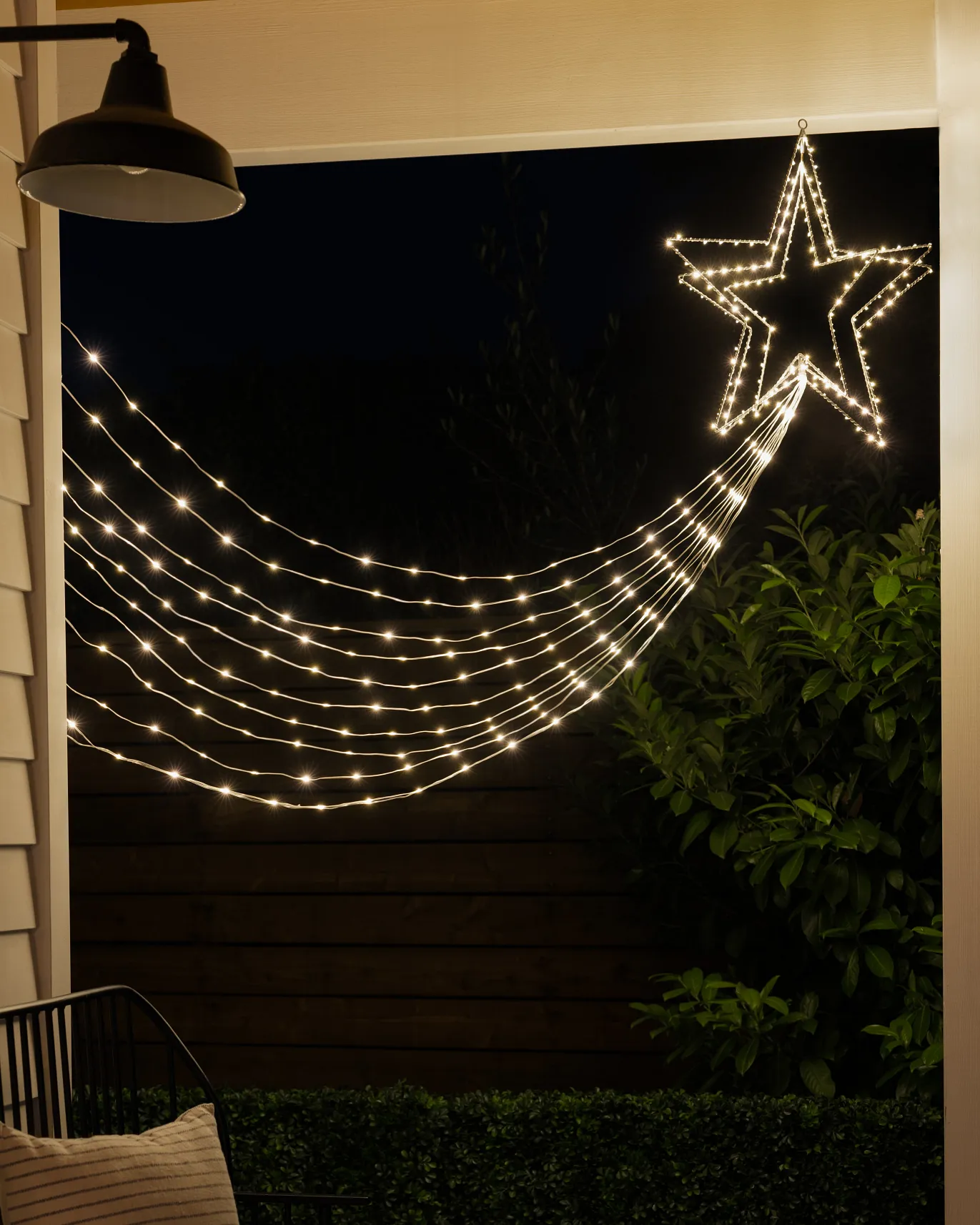 Outdoor LED Lit Star
