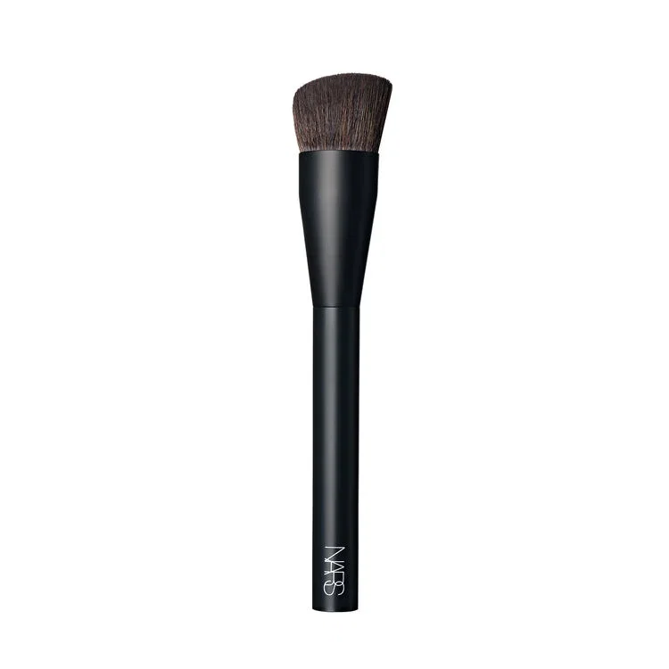 Image of #17 Cream Cheek Brush