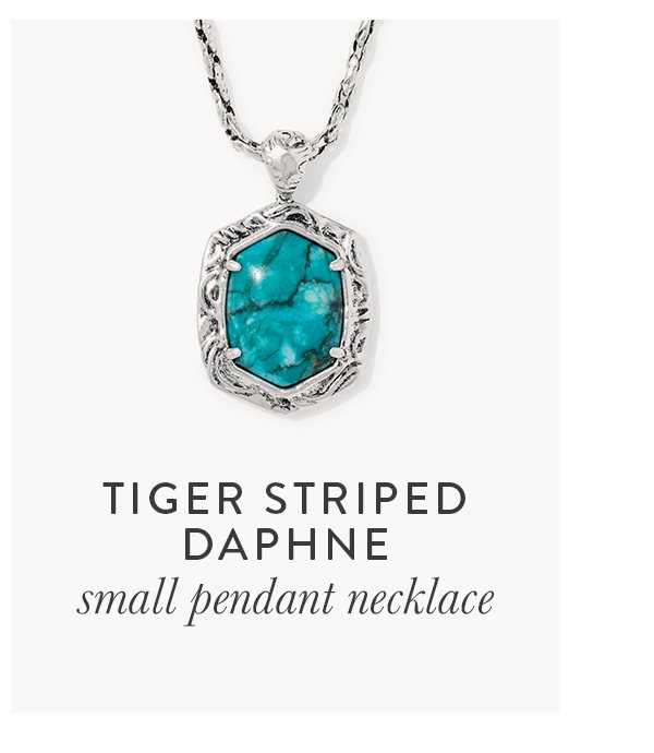 Tiger striped daphne small pendant necklace