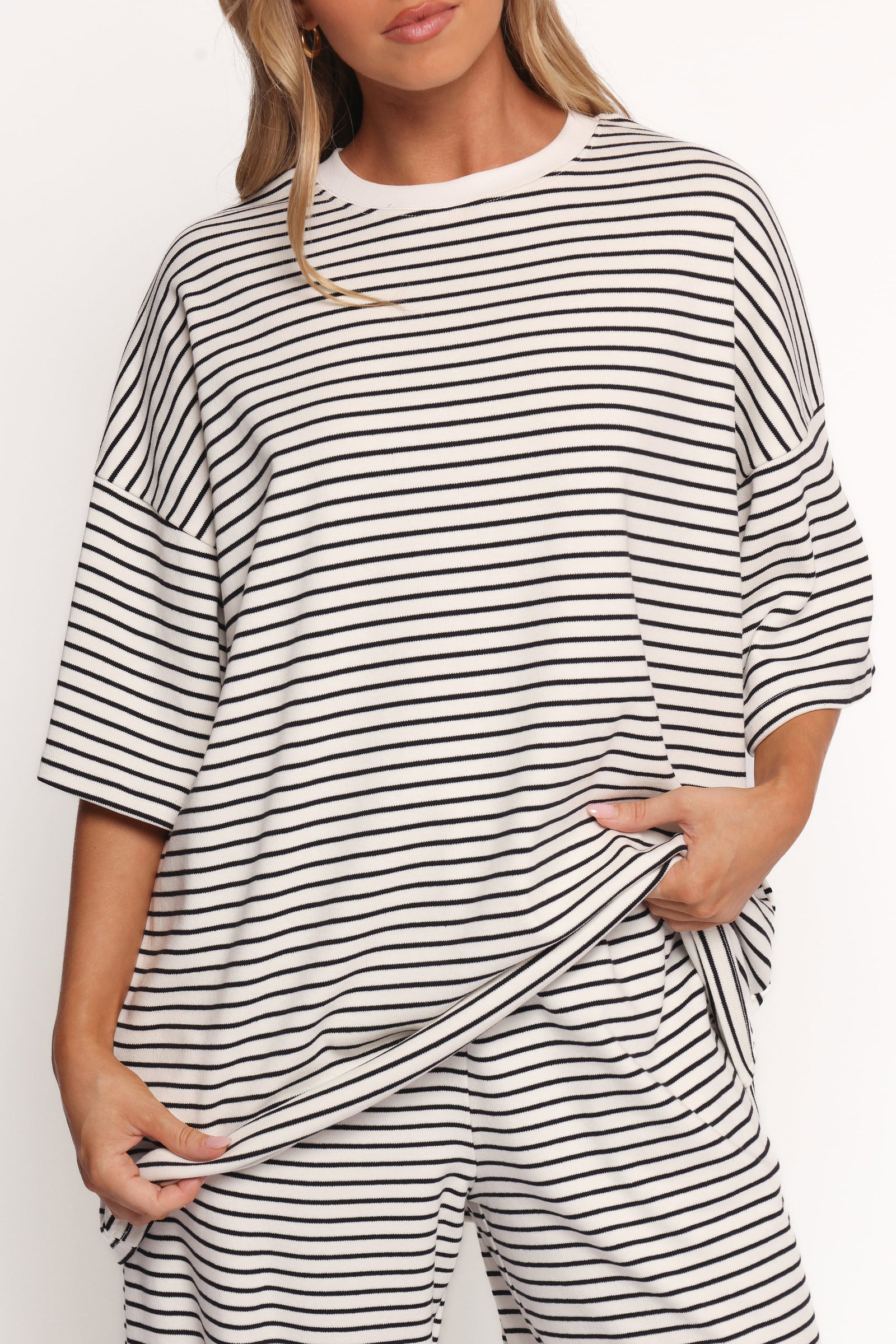 Image of Wilda Oversized Tee - White Black Stripe