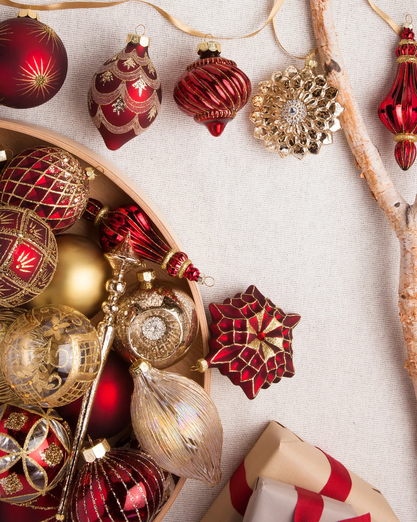 Brilliant Bordeaux Ornament Set