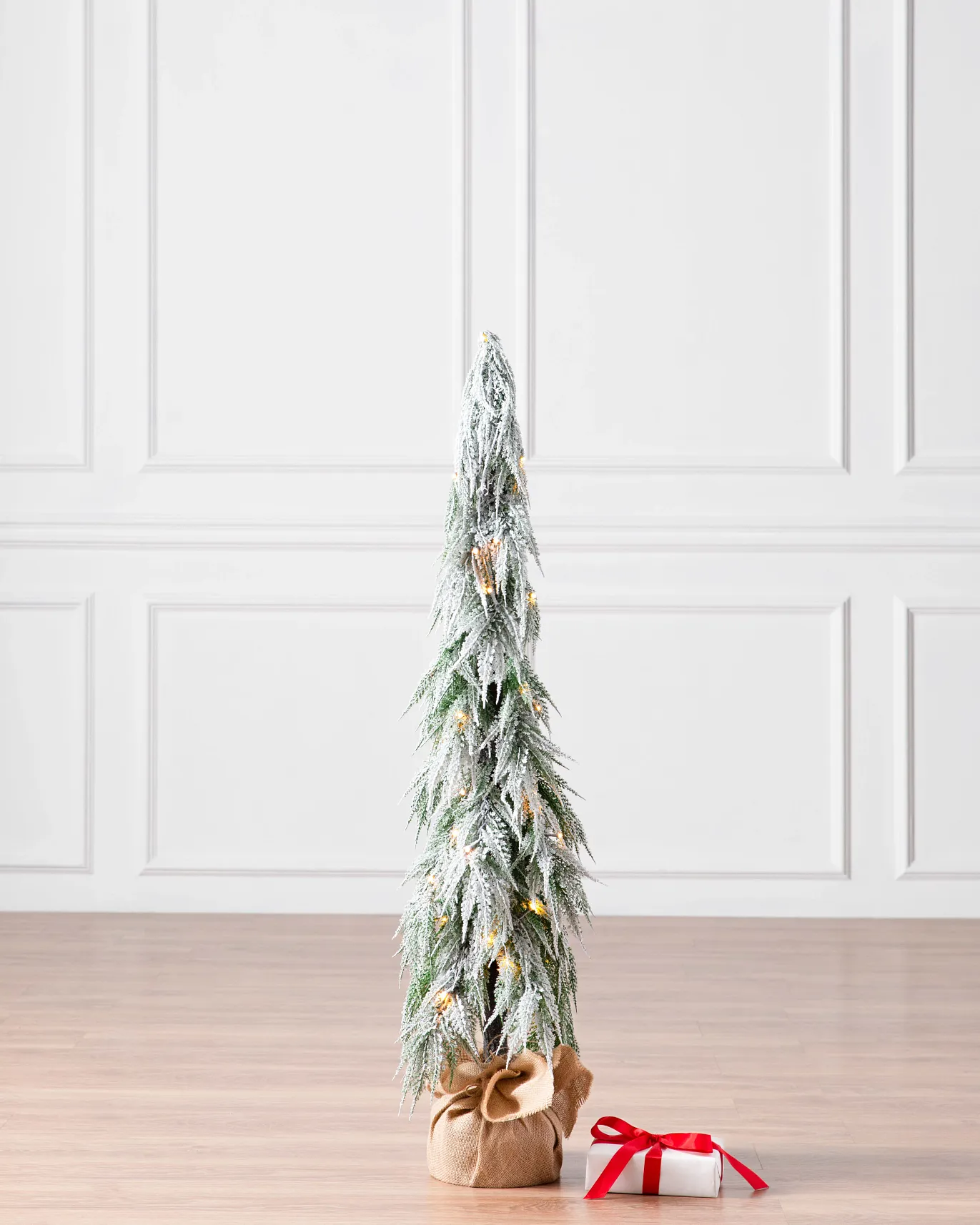 Snowfall Downswept Tree