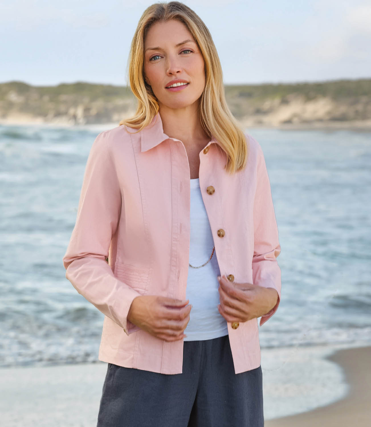 Veste en coton à poches cousues