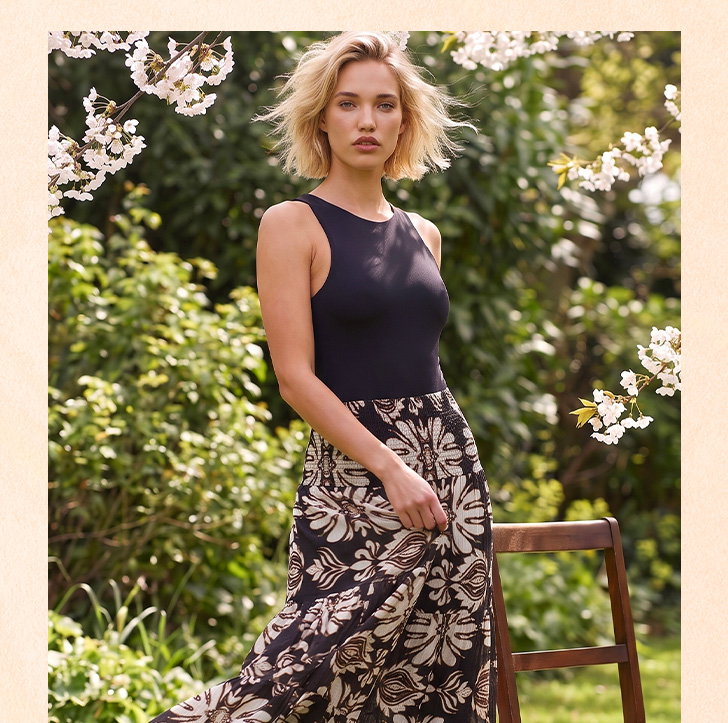 Printed Tiered Shirred Maxi Skirt