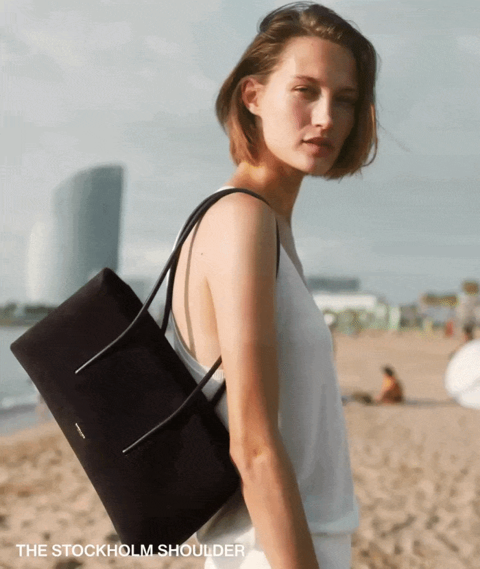 the stockholm shoulder dark chocolate suede