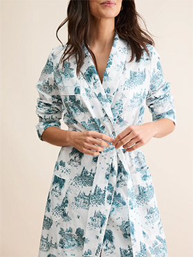 Women's Cotton Batiste Dressing Gown in White London Toile