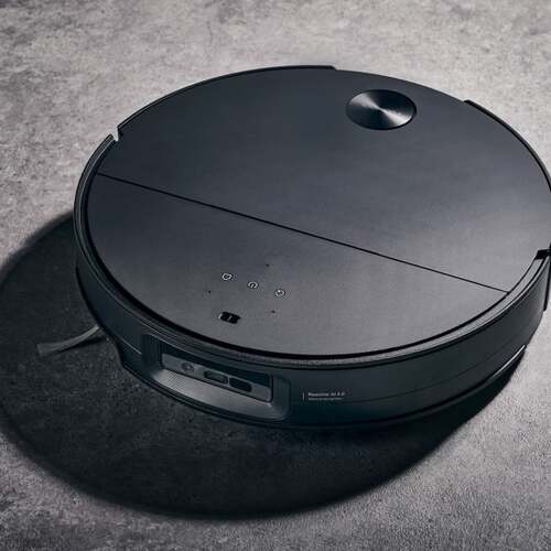 FCC: Ban on Foreign-Made Robots Includes Robot Vacuums