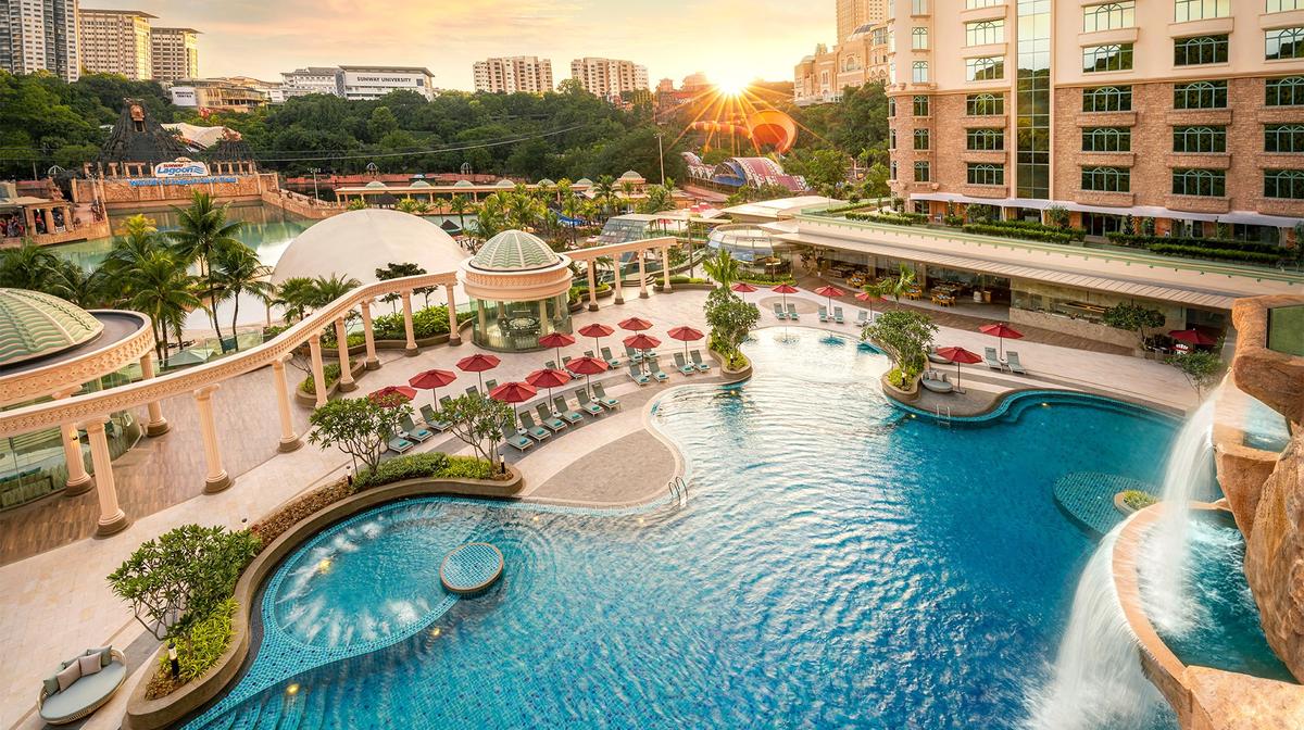 Kuala Lumpur Sunway City Family Fun with Club Lounge Access, Daily Breakfast & Nightly Cocktails