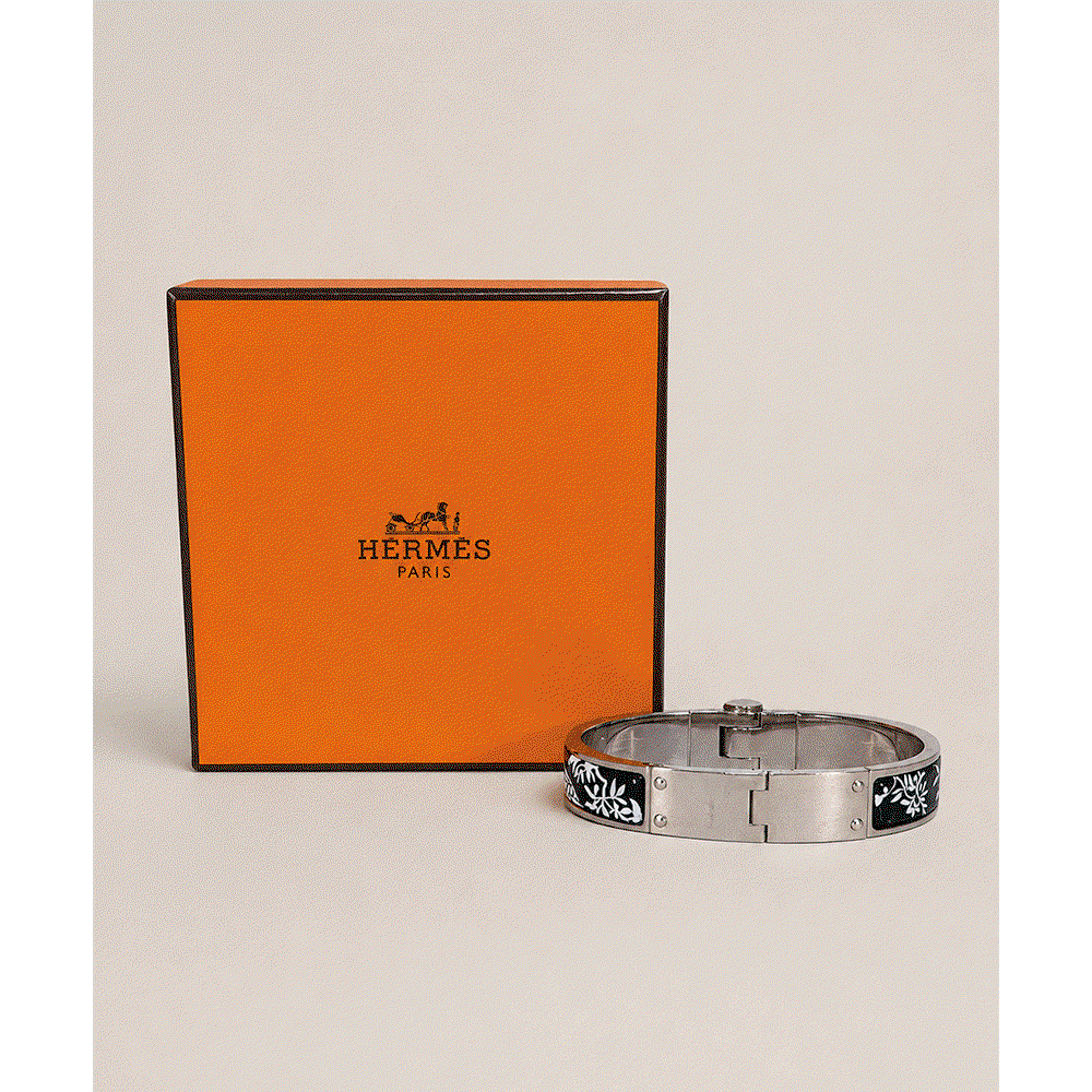 New In: Accessories - Complete every look with fresh designer handbags, jewelry, shoes, and accessories—new arrivals added regularly.