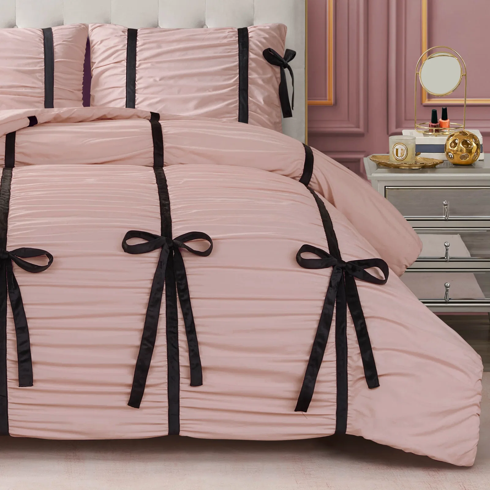 Image of Amelie Bows Ruched Comforter Set
