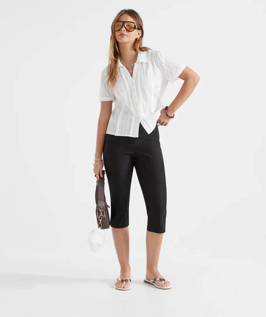JUNI FRILL BUTTON UP TOP