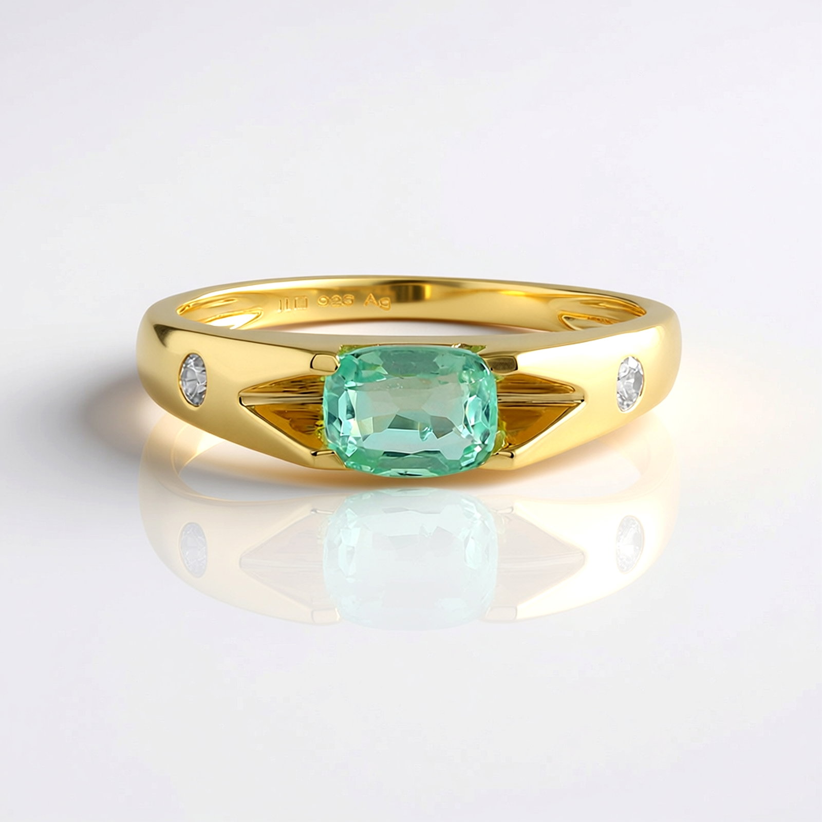 Zilveren ring met een Tanzania robijn
