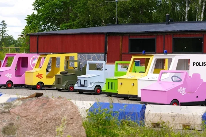 Entré till Vilda Vik Äventyrspark i Upplands Väsby
