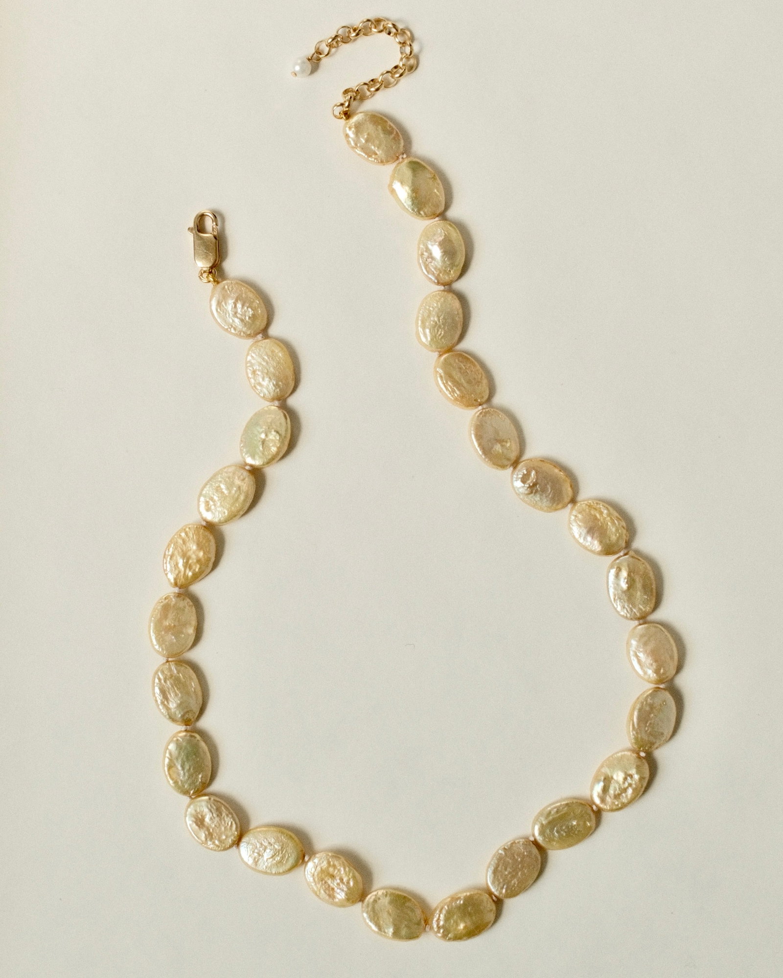 Image of GOLDIE PEARL NECKLACE