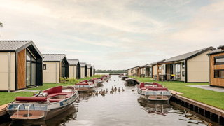 Vakantiehuis met sloep
