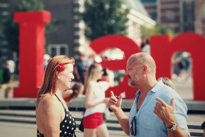 LGBTQI History Tour of Amsterdam in Small-Group