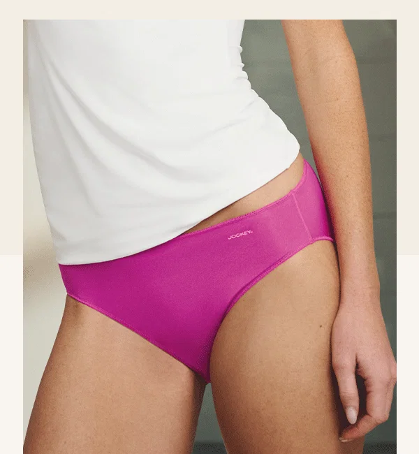 Model in No Panty Line Promise underwear