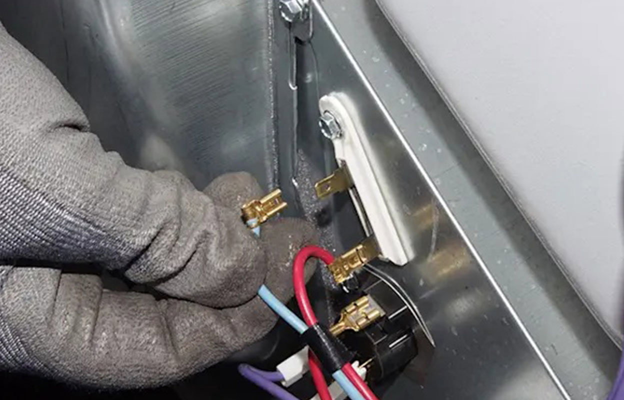 A thermal fuse