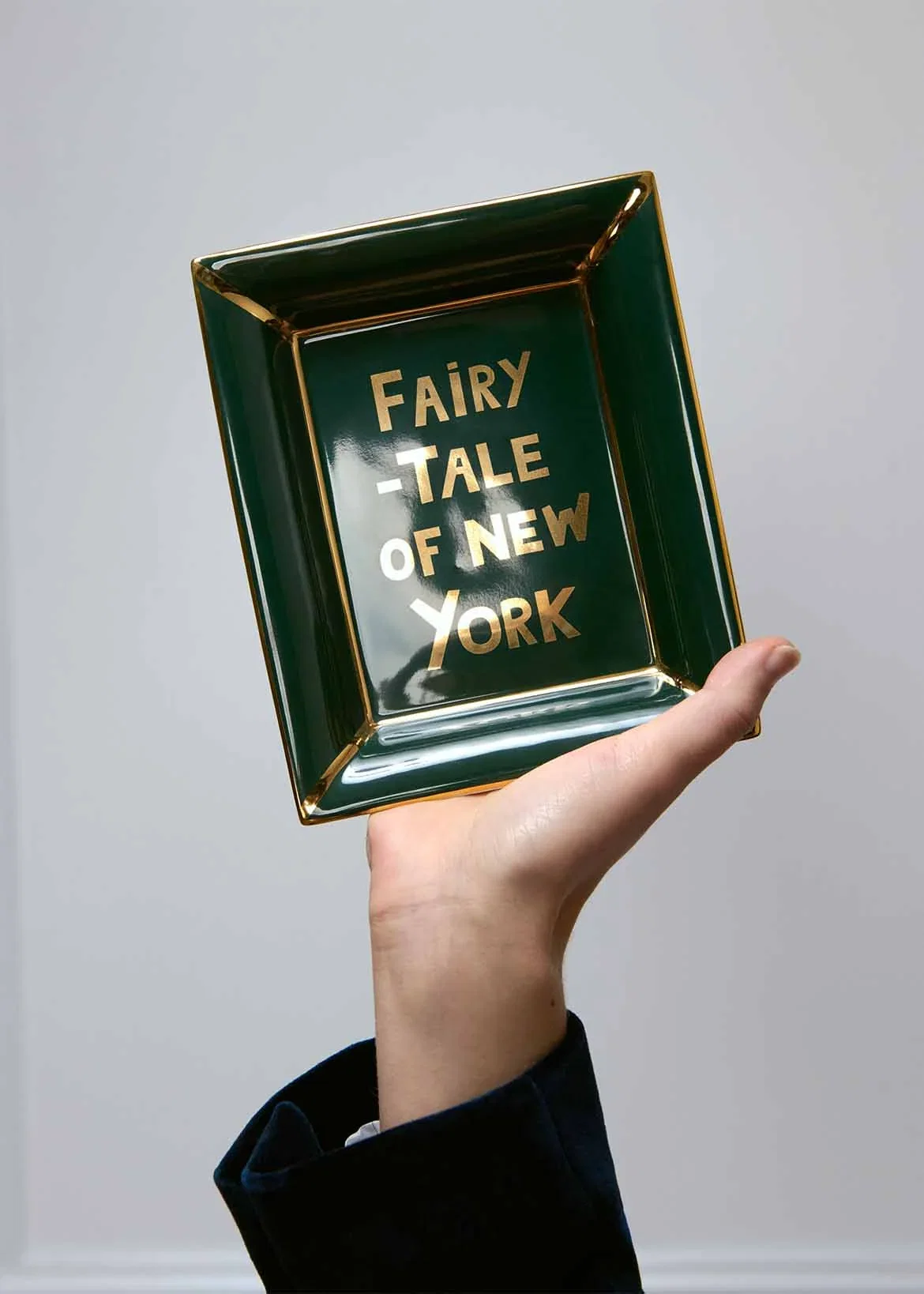 Image of Fairytale Of New York Trinket Tray