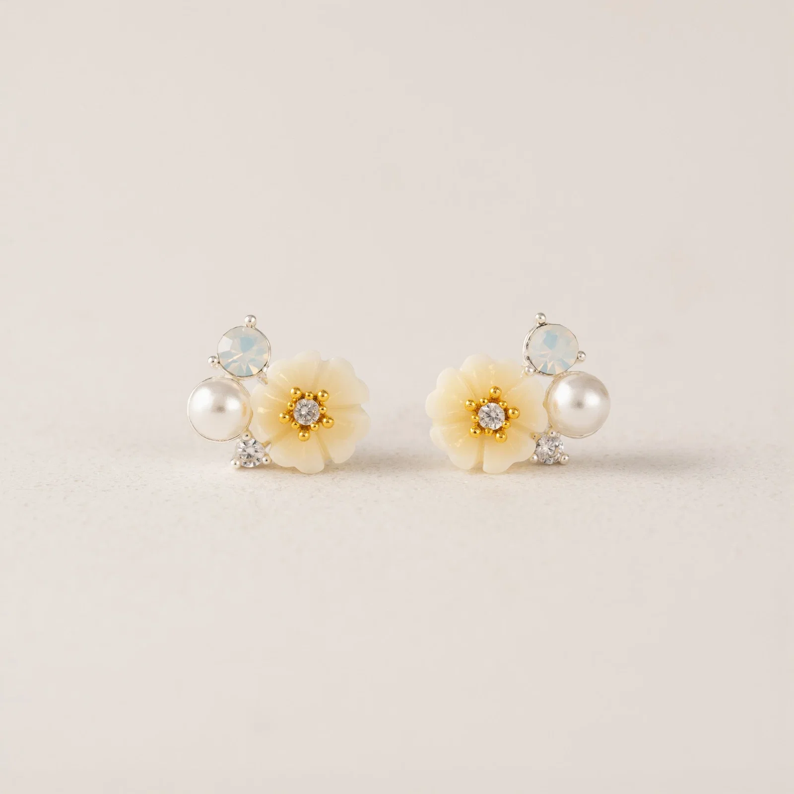 Image of Sweetpea Stud Earrings