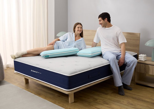 Siguen las Rebajas de Verano de Marmota: hasta un -60% DTO. en Colchones y Packs Ahorro, un -50% DTO. en Sofás Cama, un -40% DTO. en Almohadas, un -50% DTO. en Edredones y Accesorios… y financiación gratuita hasta en 18 meses. ¡Aprovéchalas ya!