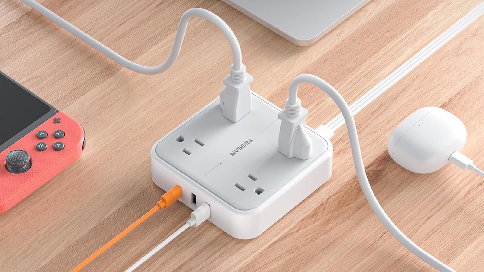 TESSAN surge protector power strip