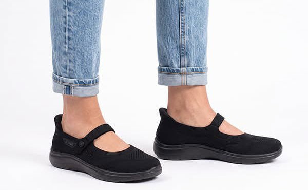 Skechers Womens Slip Ins On The Go Flex Radiant Estel Mary Jane Shoes