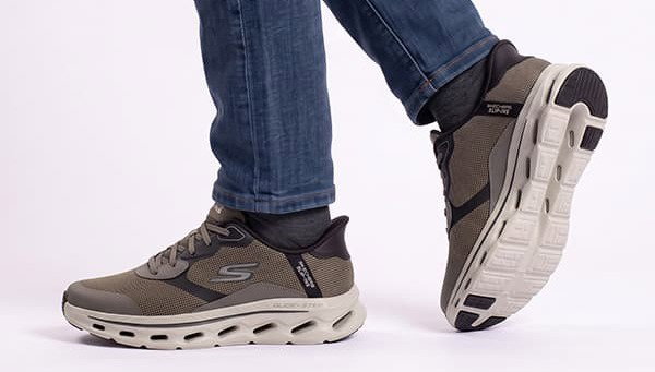 Skechers Mens Slip Ins GO Walk Glide Step 2.0 Zac Comfortable Shoes