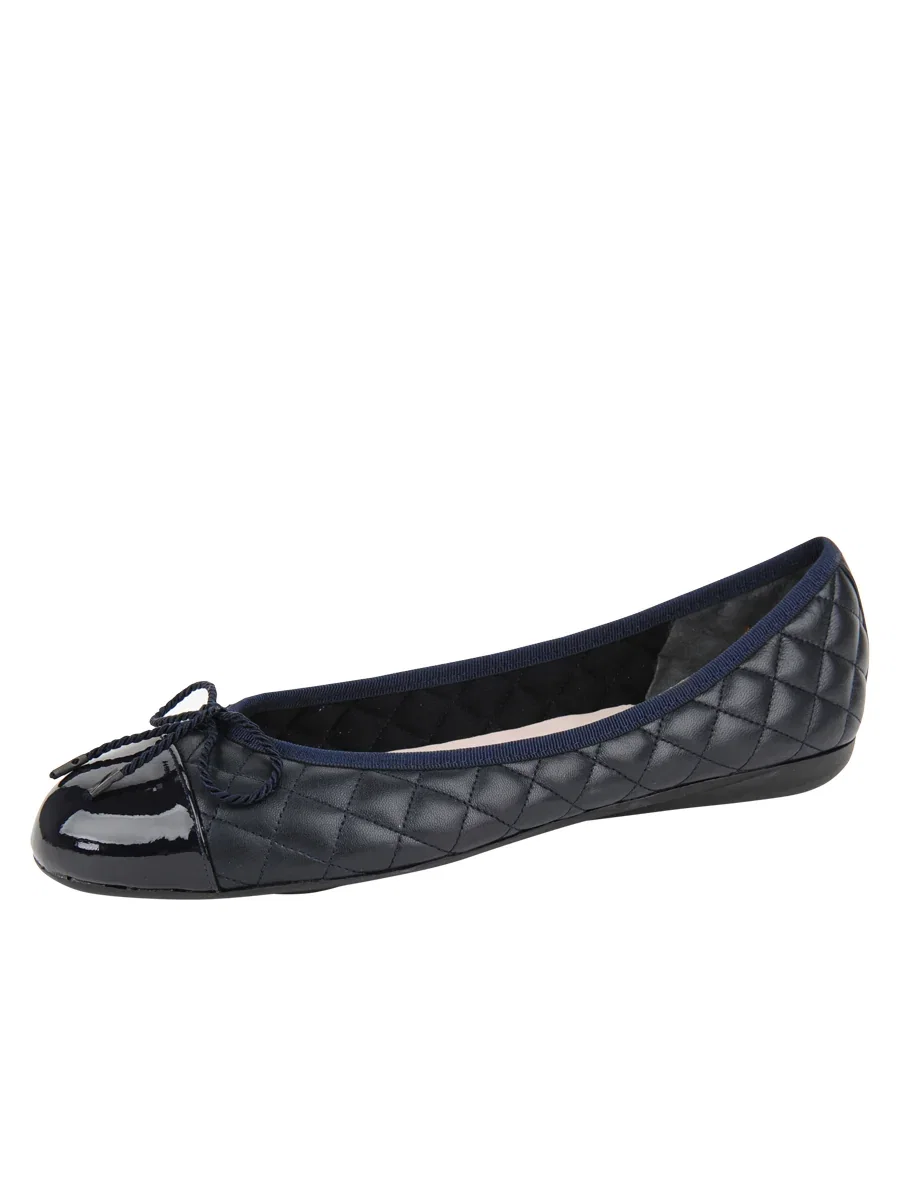 Image of Best Quilted Leather Ballet Flat