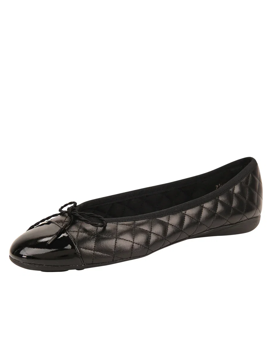 Image of Best Quilted Leather Ballet Flat
