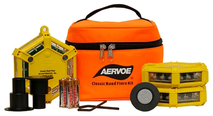 Image of CLASSIC ROAD FLARE KIT YELLOW (3-FLARES, 3-HOLDERS)