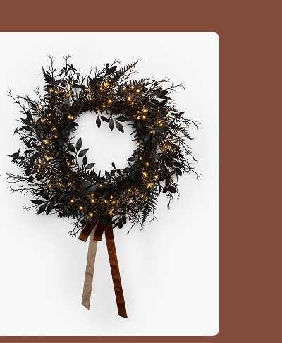 Morticia Pre Lit Wreath With Bow