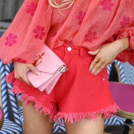 Denim shorts rood