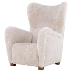 Lounge Chairs